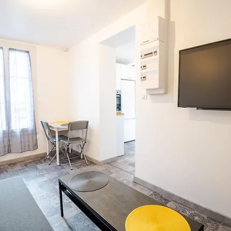 Apartment La Modernite A Deux Pas De La Place De La Liberte