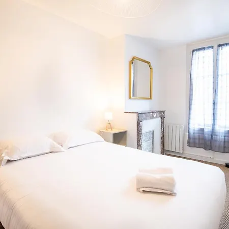 Apartment La Modernite A Deux Pas De La Place De La Liberte